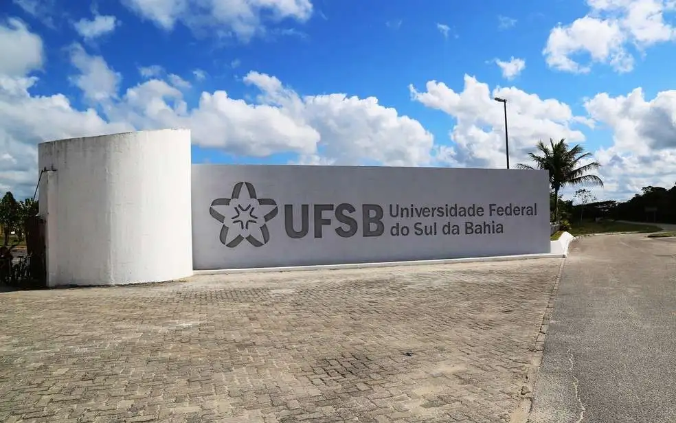 Universidade na Bahia aprova cota para detentos, egressos do sistema prisional e refugiados - Bahia - Diário do Nordeste