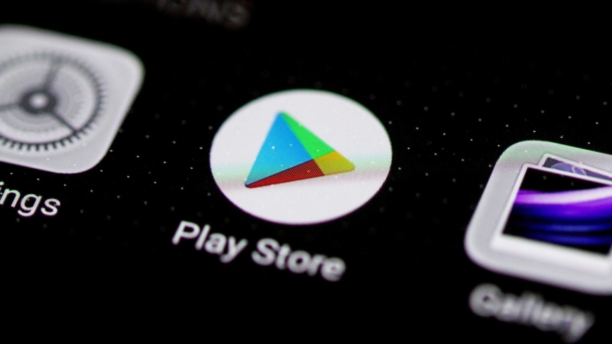 Japan to open up Apple and Google app stores to competition