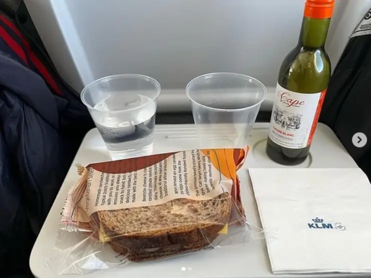 KLM considers ending free sandwiches on European flights