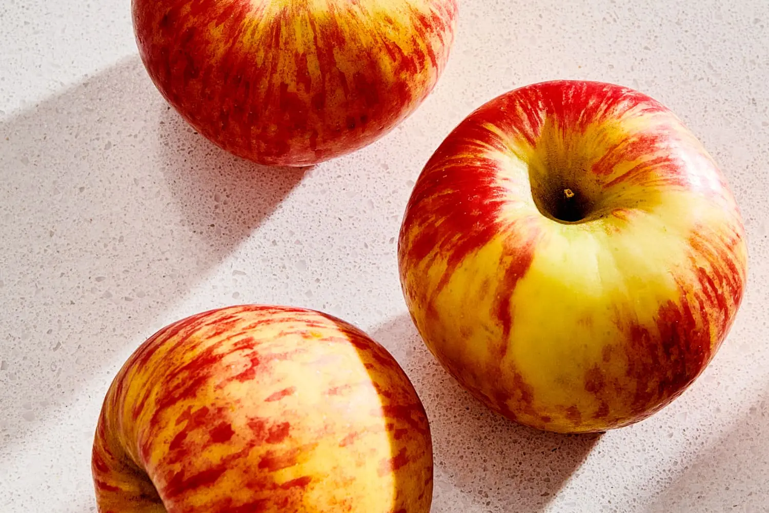 The Best Way to Store Apples so They Last as Long as Possible