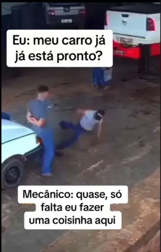 Frame de um vídeo que está marcado com o seguinte diálogo:
"Eu: meu carro já está pronto?
Mecânico: quase, só falta eu fazer uma coisinha aqui"

A cena em questão é dentro de uma oficina. Em um espaço dentre os carros, um mecânico dança break no chão enquanto parceiros observam seus movimentos.