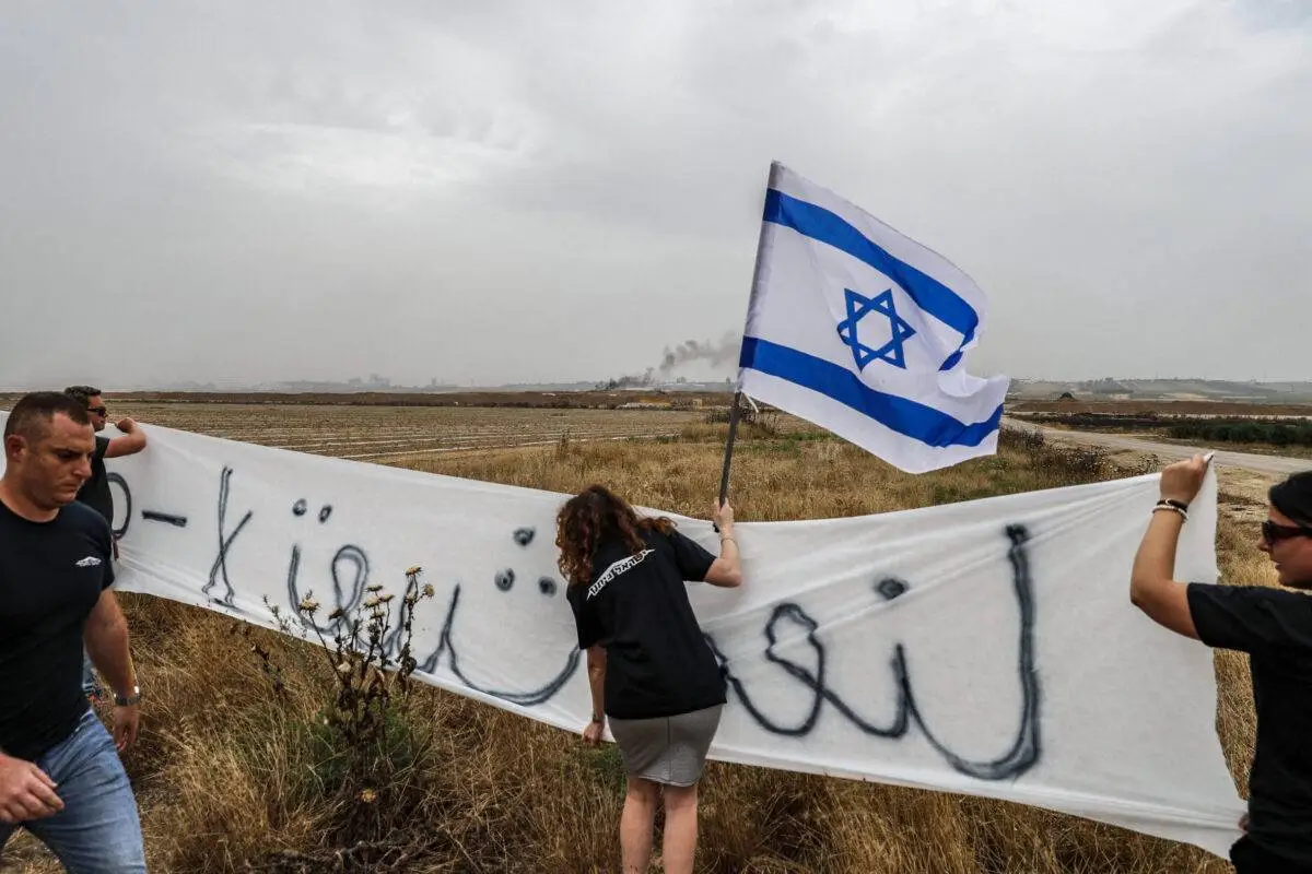 Ilan Pappe’s book Ten Myths About Israel challenges the propaganda campaign