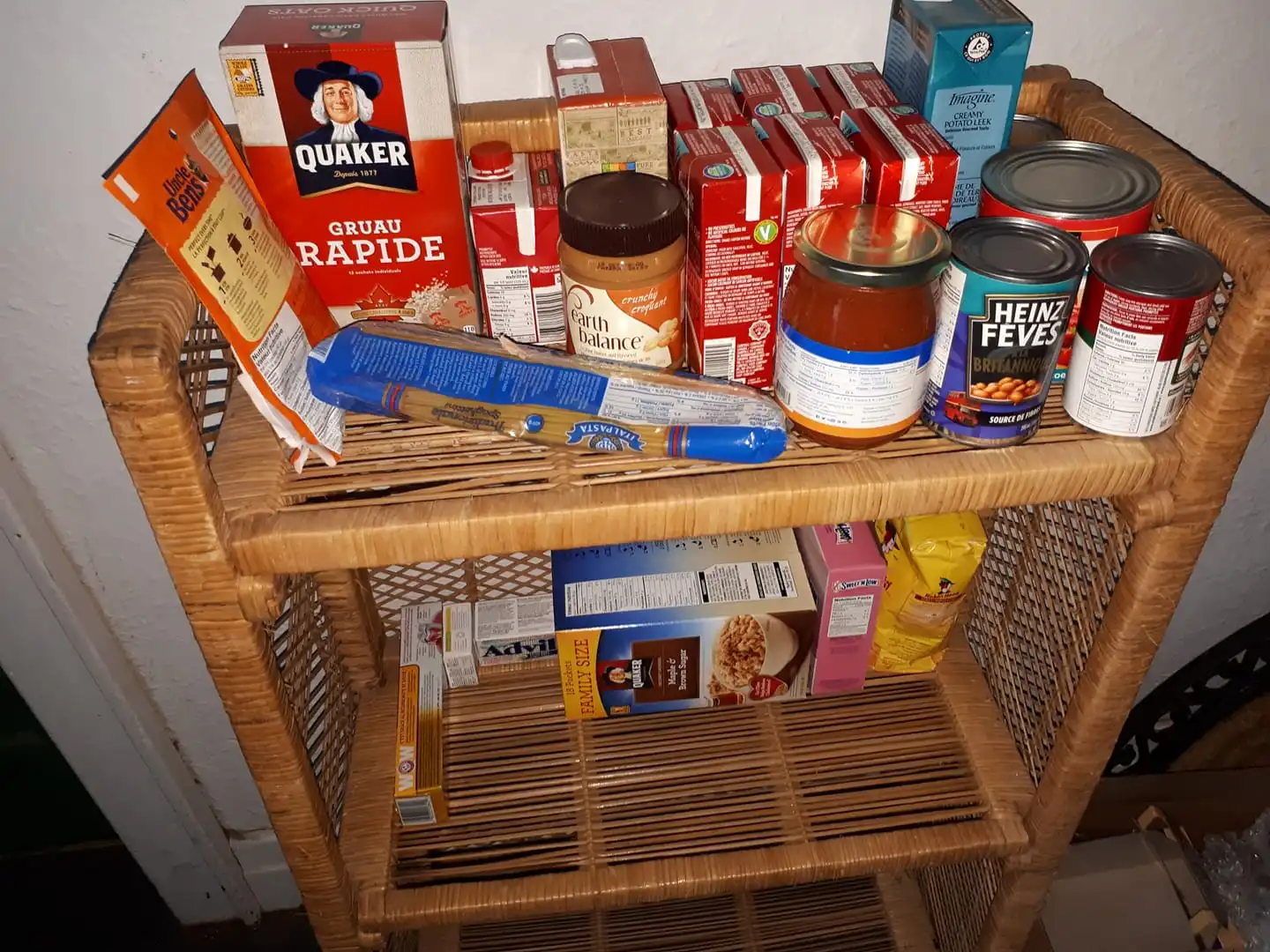 How to Set Up a Shared Pantry in Your Apartment Building