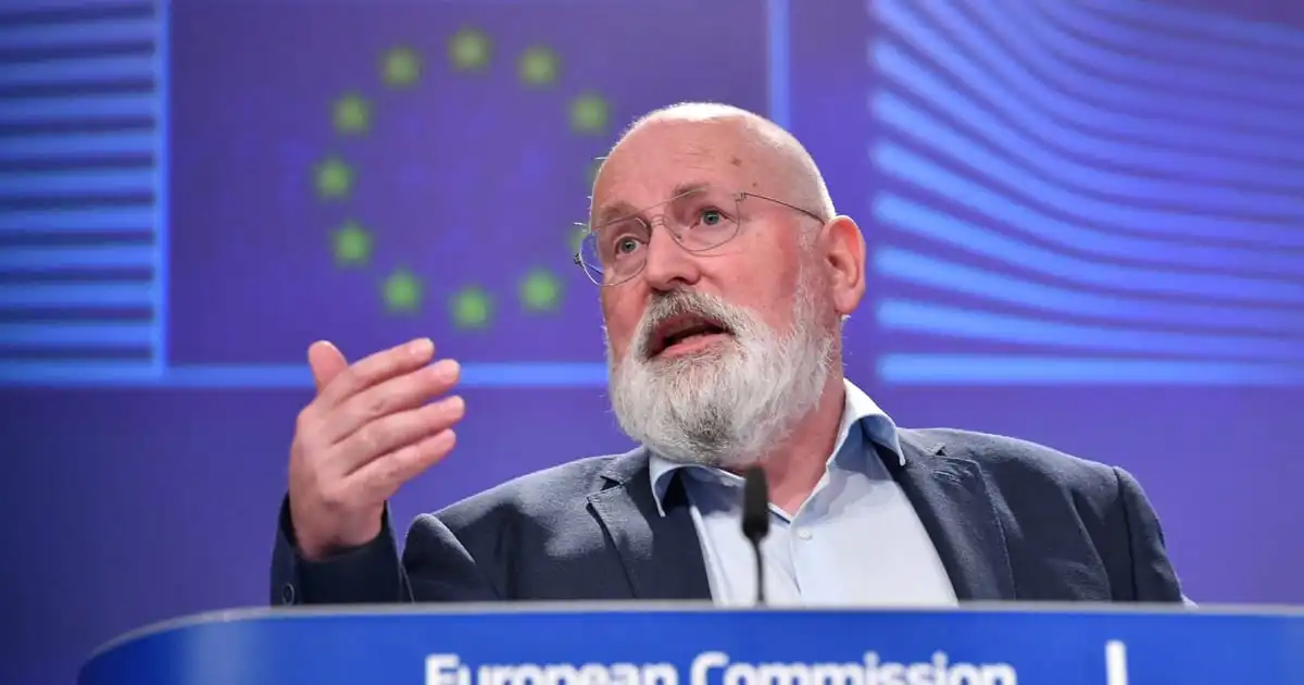 Frans Timmermans bids to return to Dutch politics