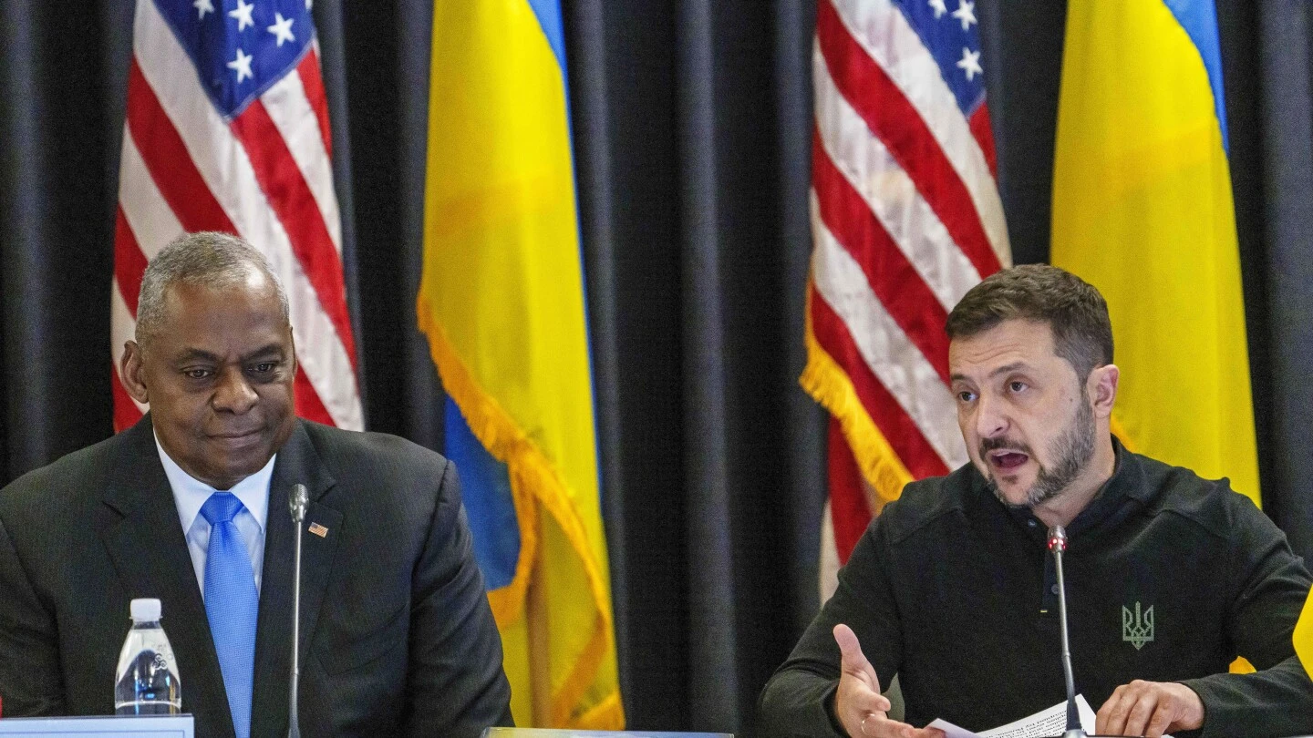 Zelenskyy presses US military leaders to let Ukraine strike deeper in Russia