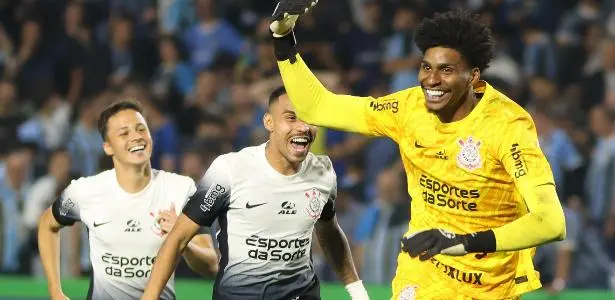 Ufa! Corinthians vence o Grêmio nos pênaltis e avança na Copa do Brasil