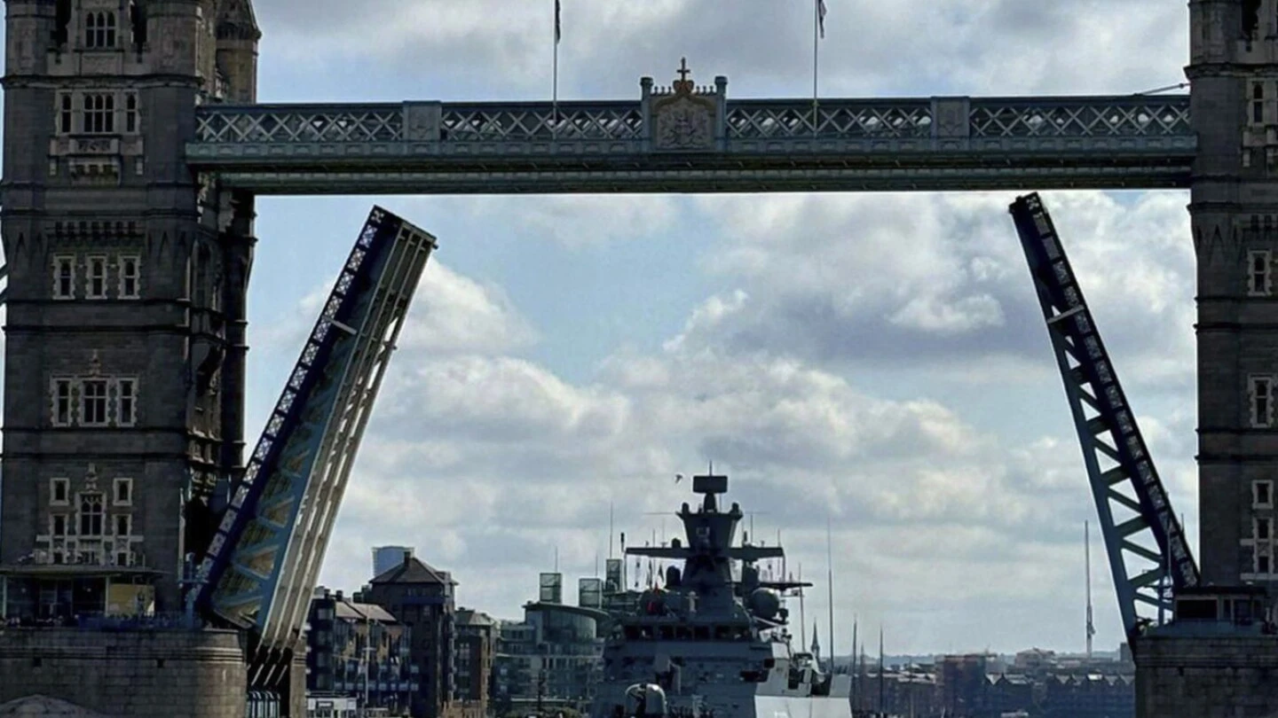 German warship blasts Darth Vader anthem in heart of London. 'No deeper message,' navy says.