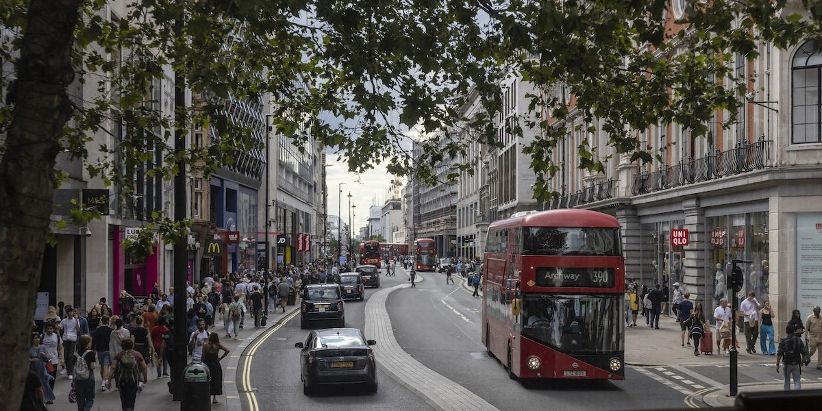 Il dibattito sulla pedonalizzazione di Oxford Street a Londra - Il Post