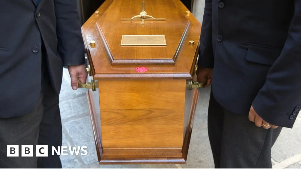 'Dead' woman found breathing in coffin