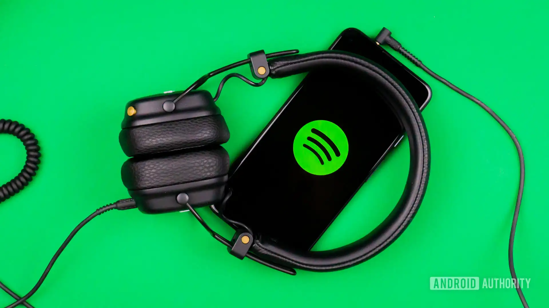 Spotify Jams could soon let you chat with friends as you listen together