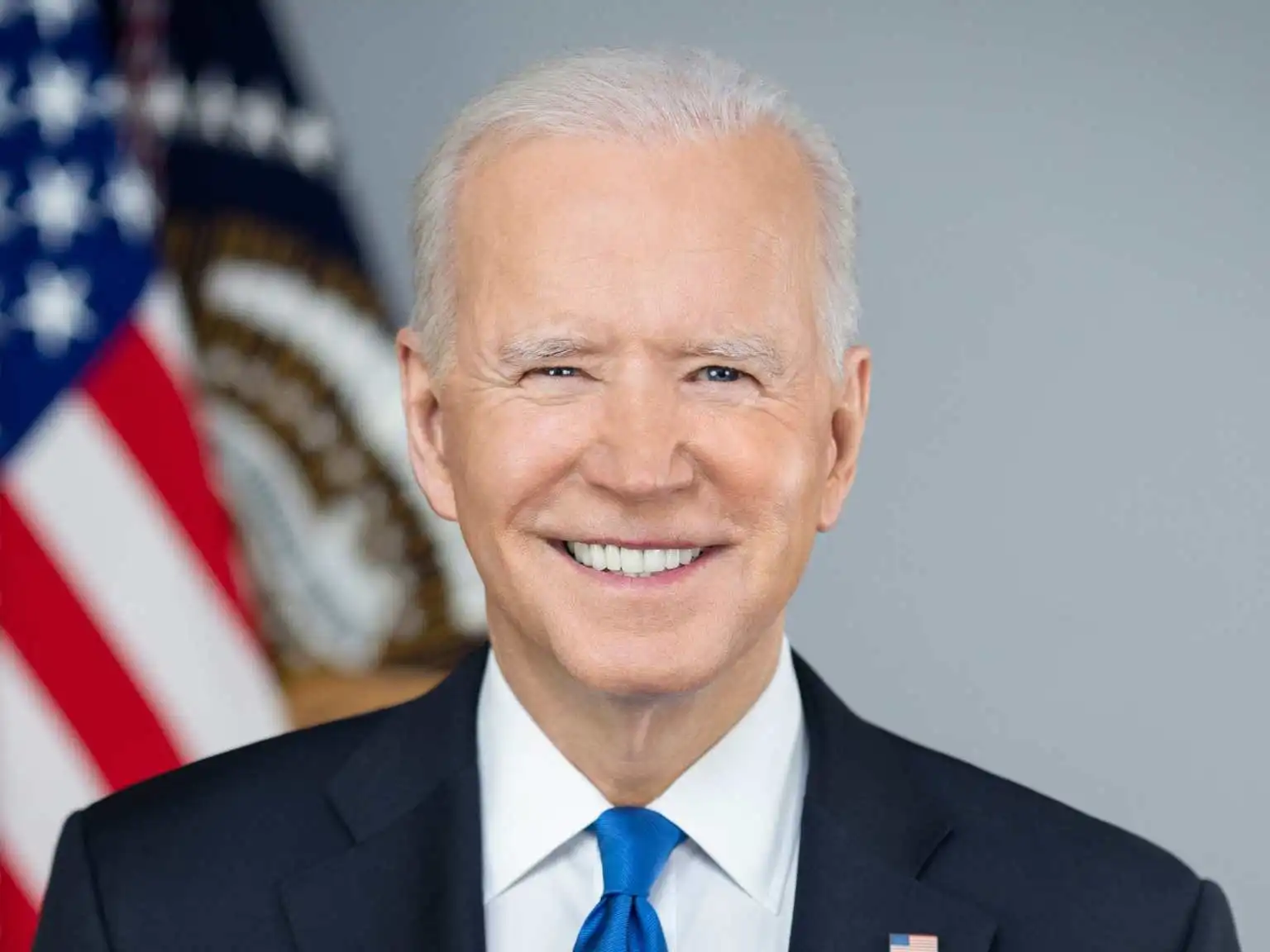 Medical experts: Biden needs to be evaluated for Parkinson's - Lawyers, Guns & Money