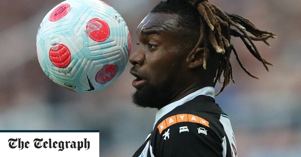 Newcastle United look to sell Allan Saint-Maximin to fund Harvey Barnes move