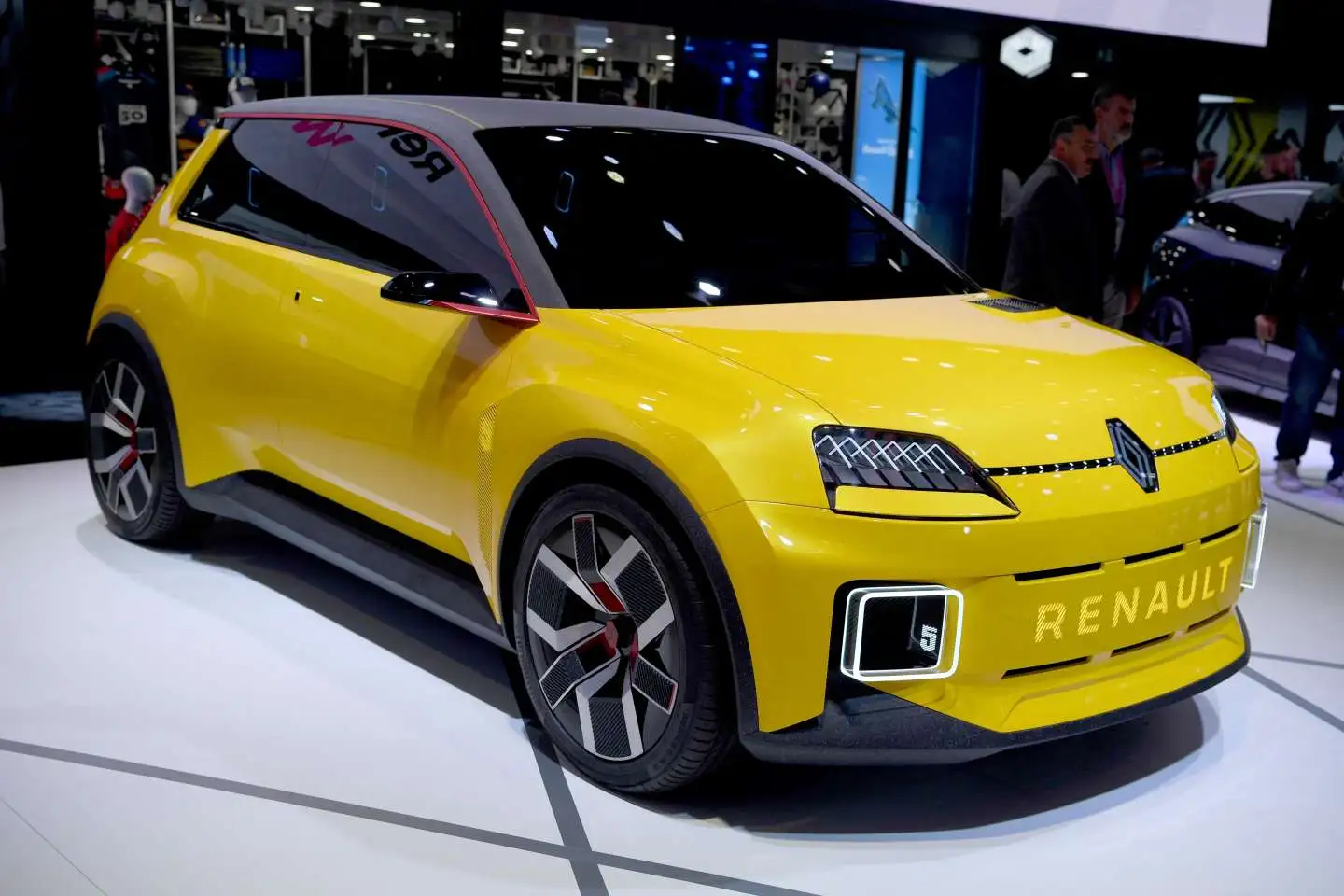 La prochaine Renault 5 pourra alimenter le réseau électrique