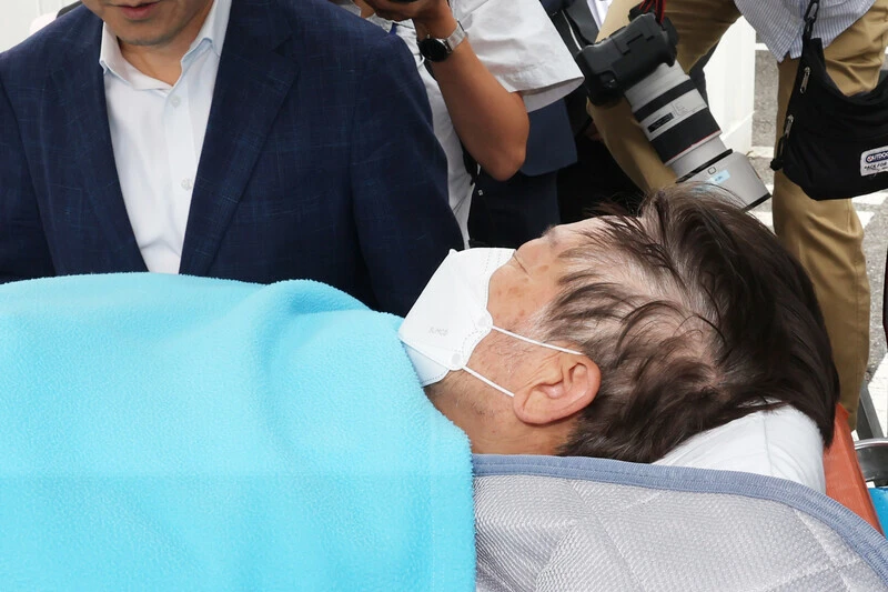 S. Korea’s opposition leader to continue hunger strike from hospital