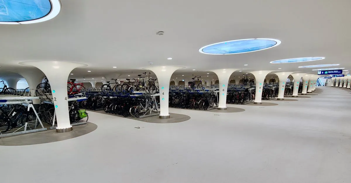 Amsterdam’s underwater parking garage fits 7,000 bicycles and zero cars