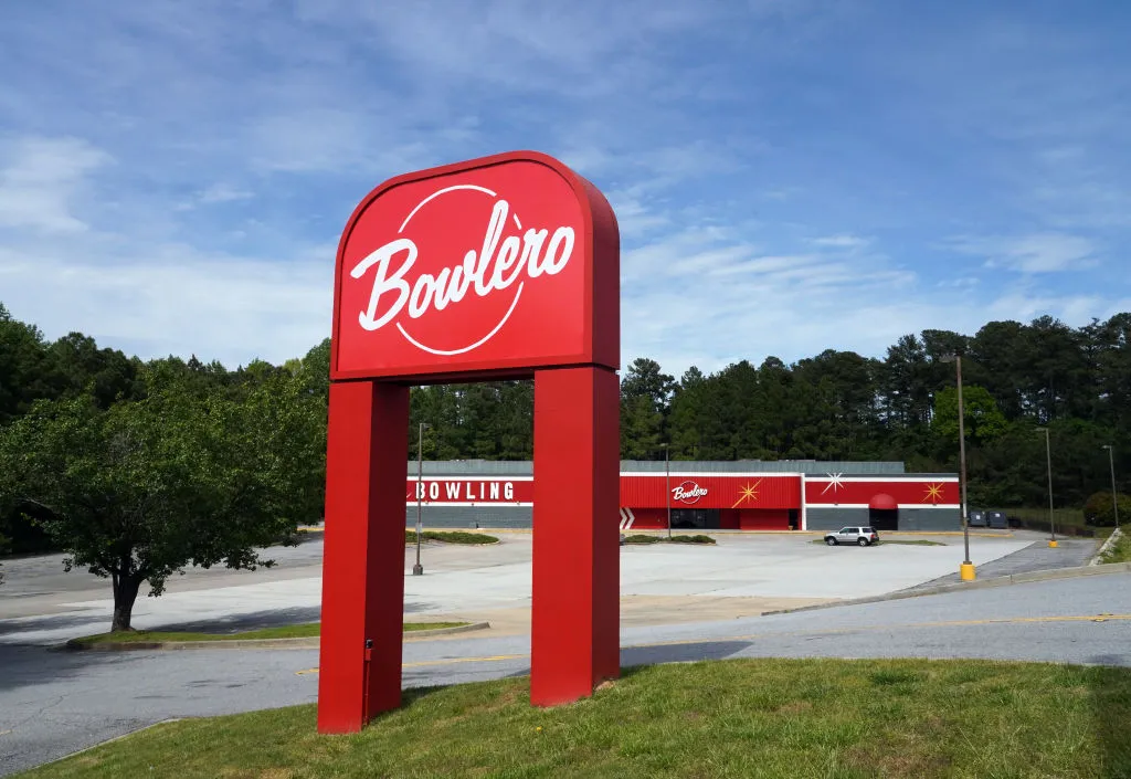 Private Equity–Backed Firm Bowlero Is Ruining Bowling