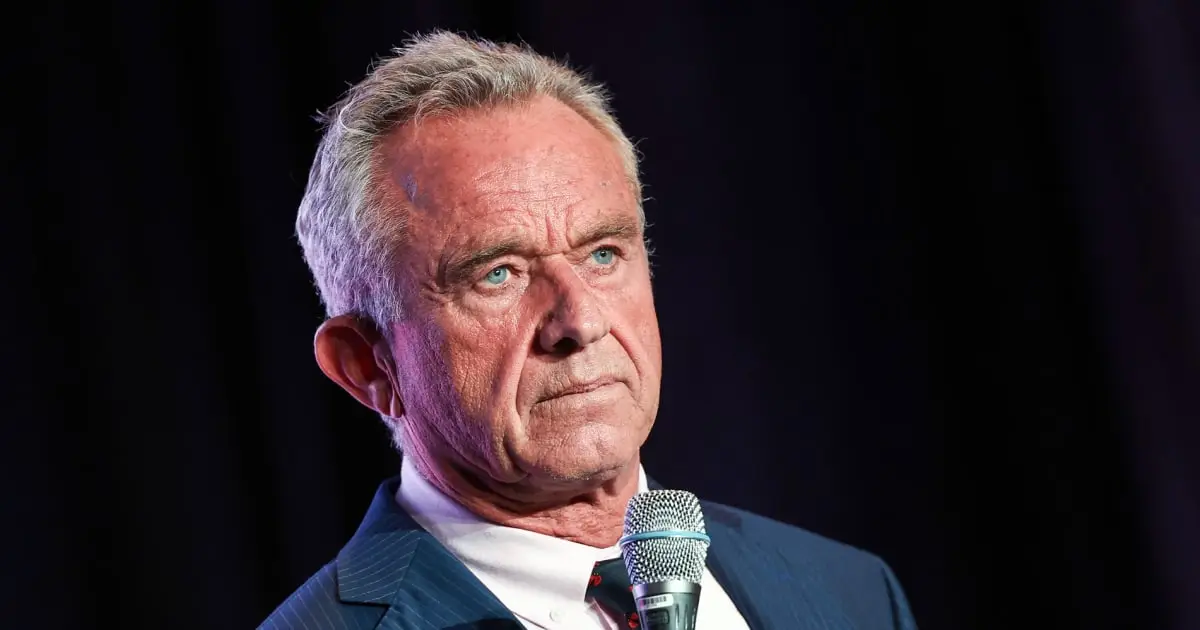 RFK Jr. is planning to drop out of the 2024 presidential race and endorse Trump