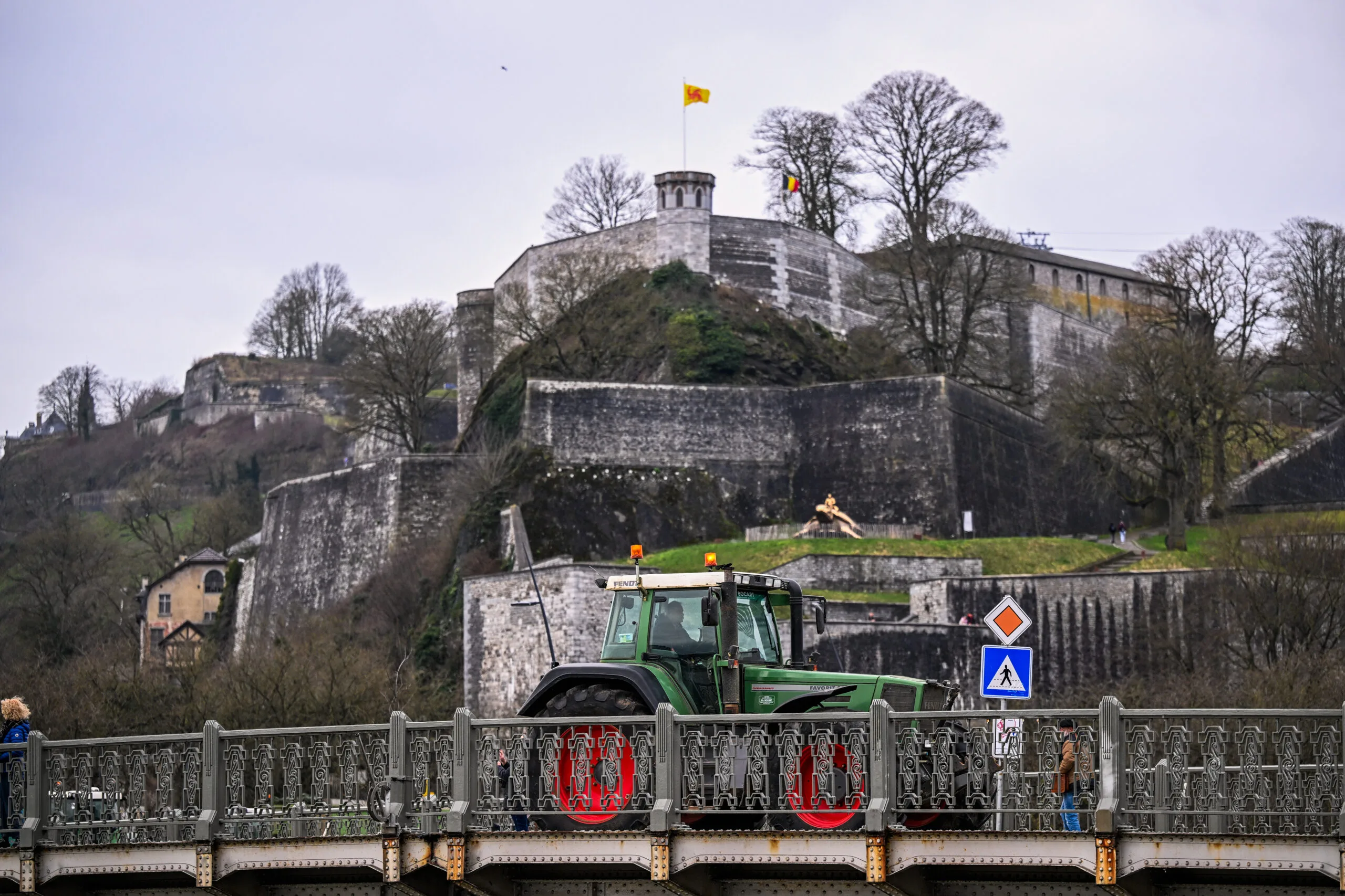 Gronde des agriculteurs : 8 façons de les soutenir