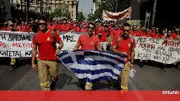 Grécia aprova semana de seis dias de trabalho