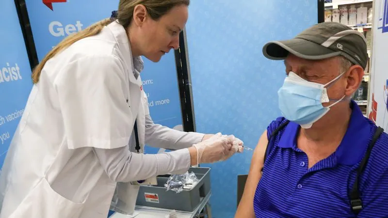 Despite rocky rollout, more than 7 million Americans have received updated Covid-19 vaccines, HHS says | CNN