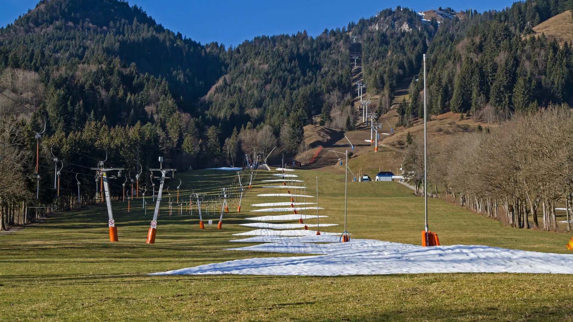 Klimawandel: Erwärmung trifft Europas Skigebiete hart