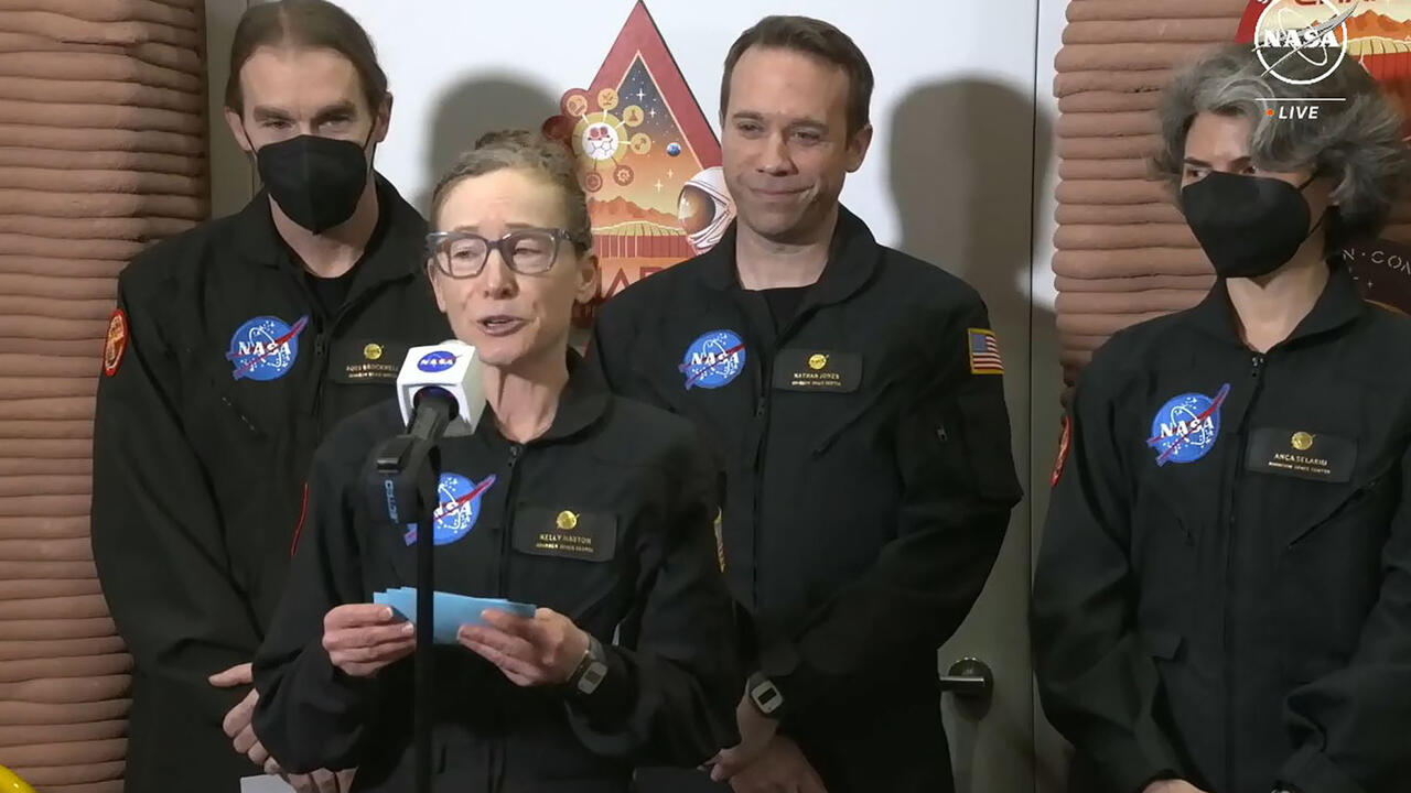 NASA scientists reemerge after more than a year of isolation for Mars project