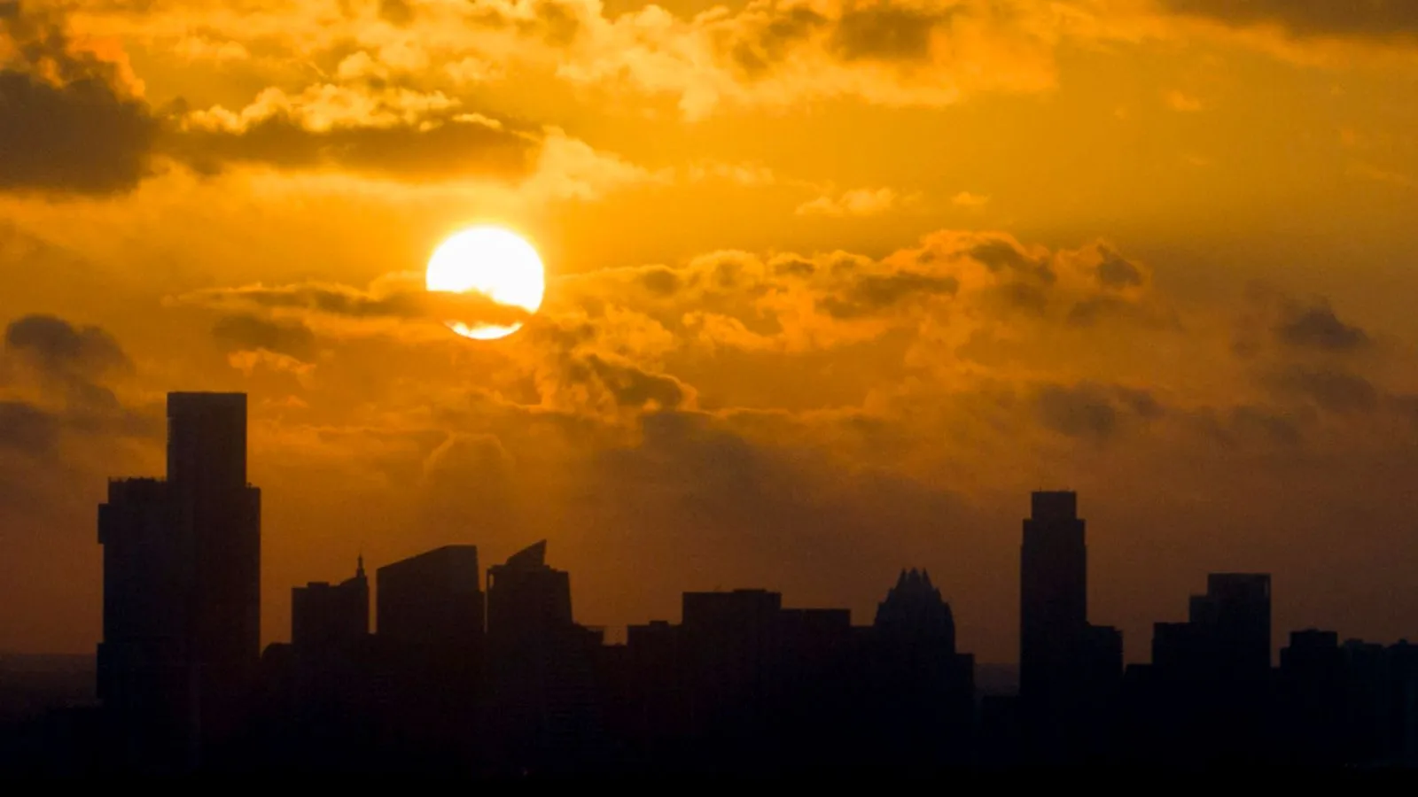 New record set for world's hottest day - as scientist warns milestone is a 'death sentence'