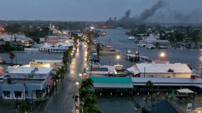 Hurricane Idalia pummels Florida with record-breaking storm surge and catastrophic flooding. And more dangers loom | CNN