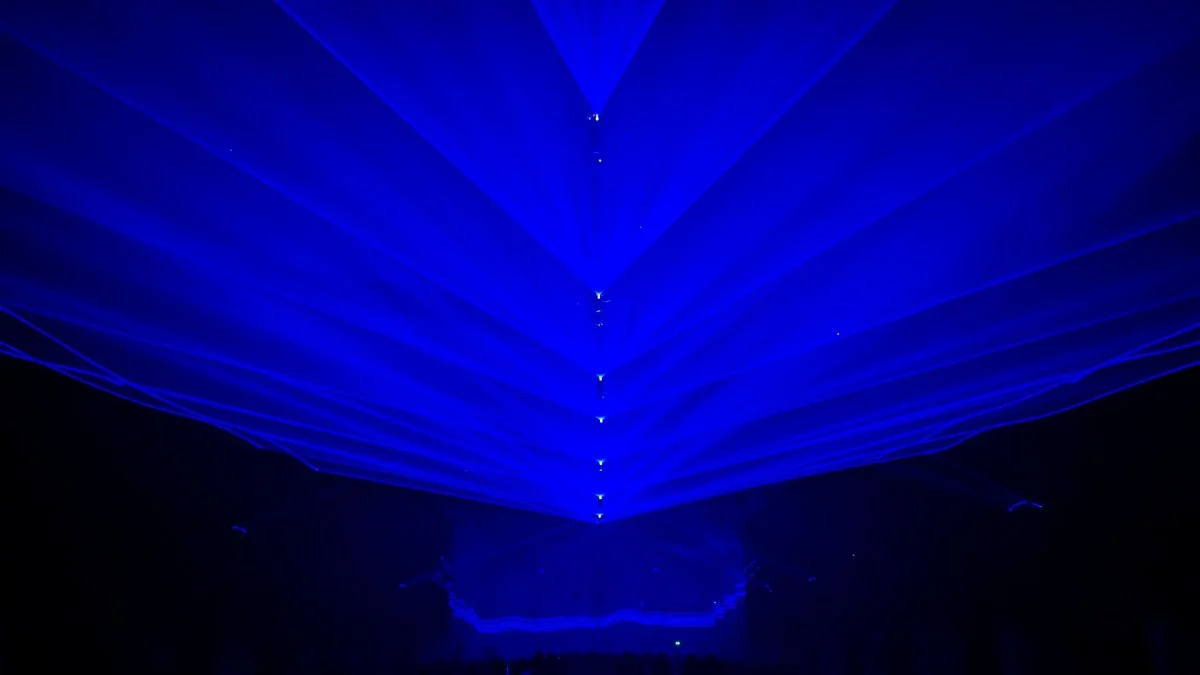 Kulturtipp: VEKTOR-Lasershow im Kraftwerk