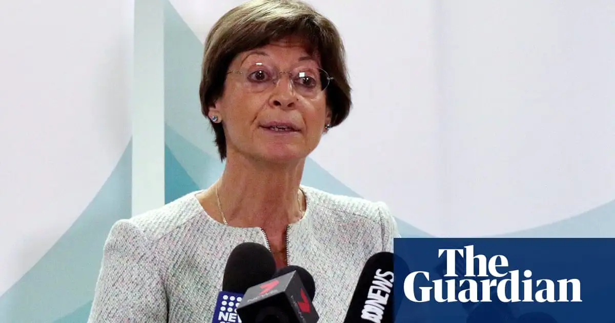 Secrecy over cabinet documents hampering investigations, Victorian ombudsman says